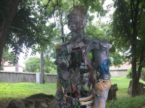 Songwriting Camp Tállya - Robot artwork, statue - Robot szobor